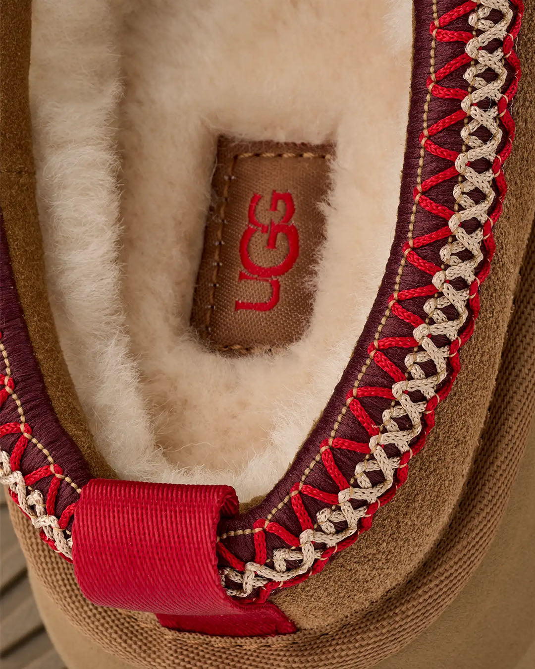 UGG W Tazz II