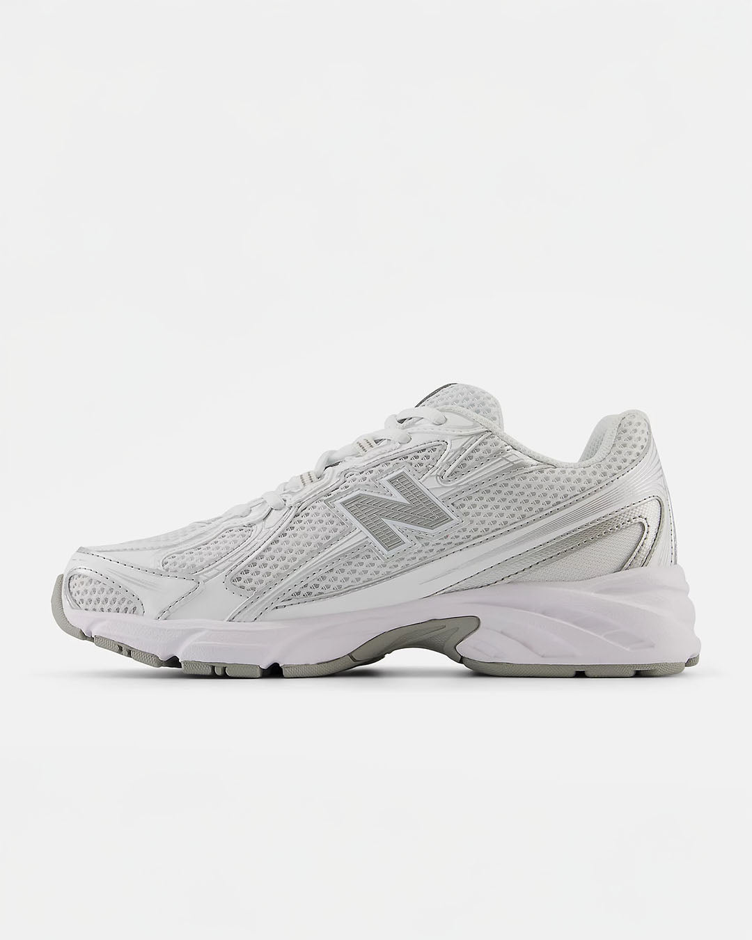 New Balance 740