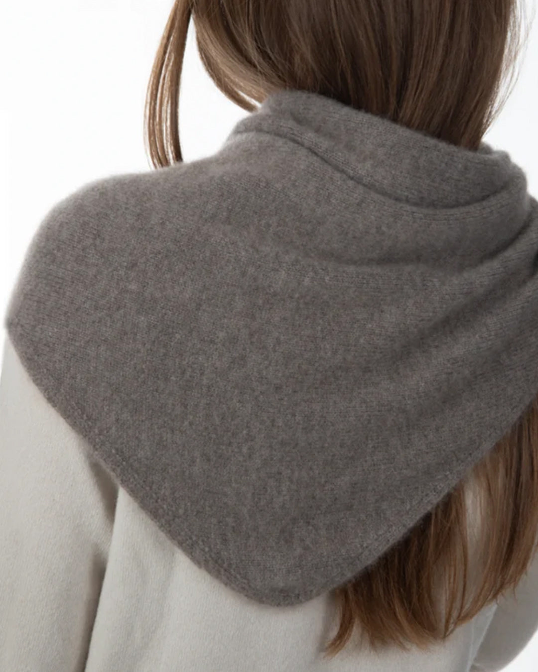 Mawei Triangular Scarf