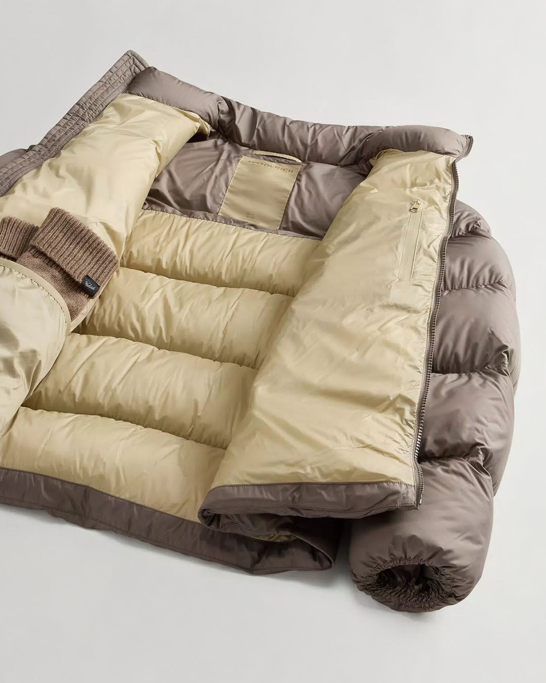 Woolrich Cloud Eagle Jacket