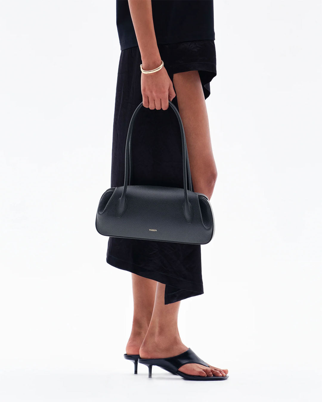 Yuzefi Oyster Shoulder Bag