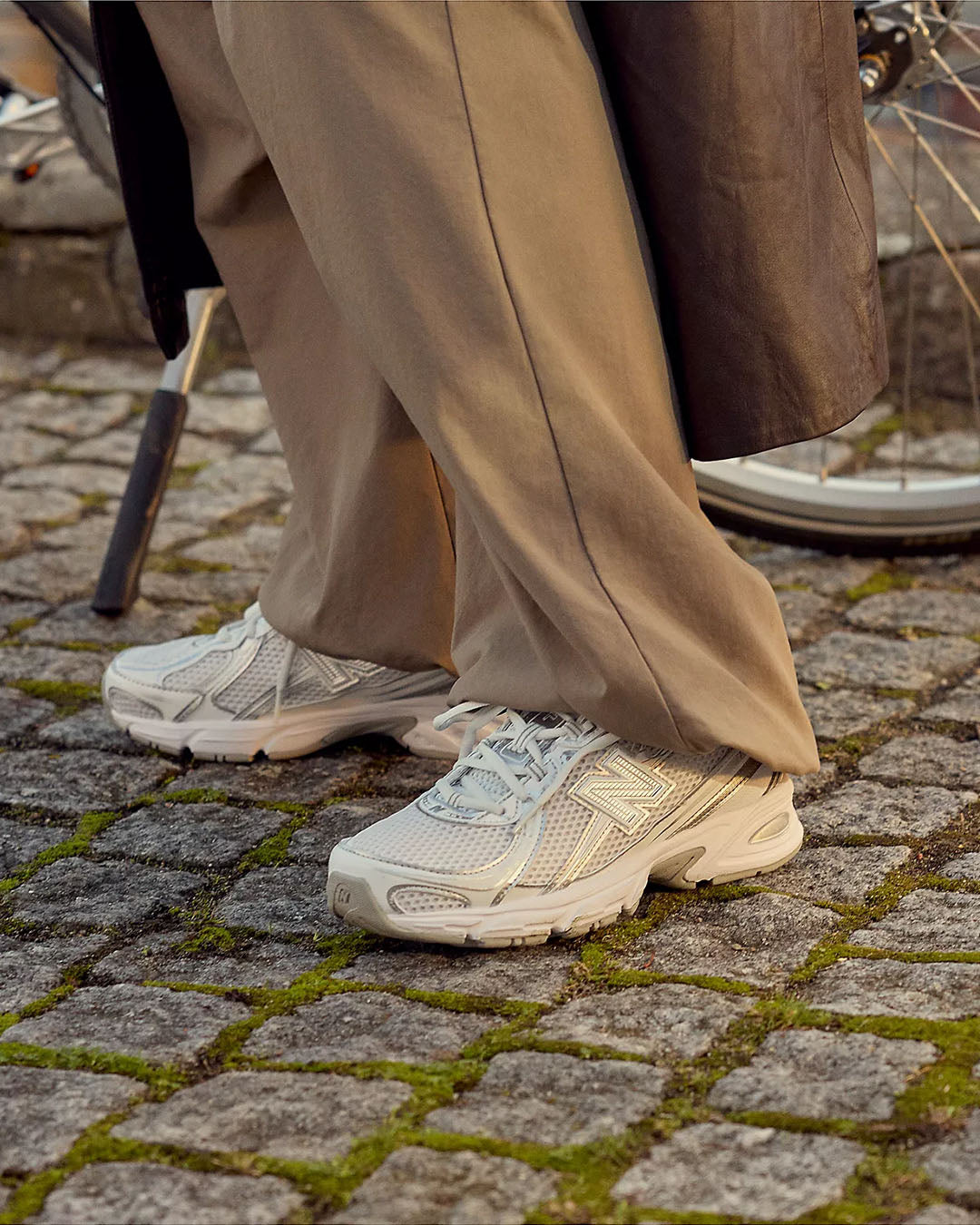 New Balance 740