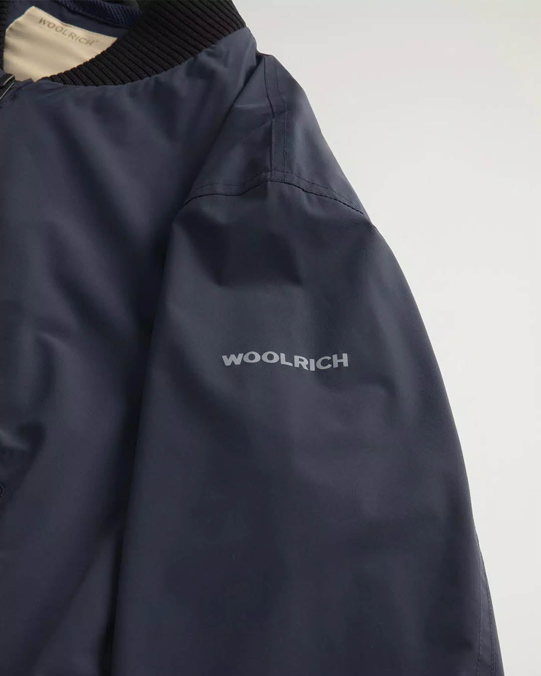 Woolrich Matt Stretch Bomber
