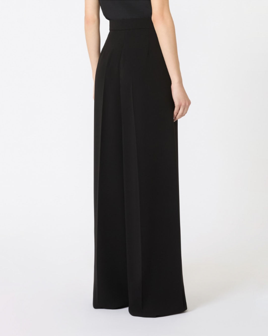 Max Mara Lacquered