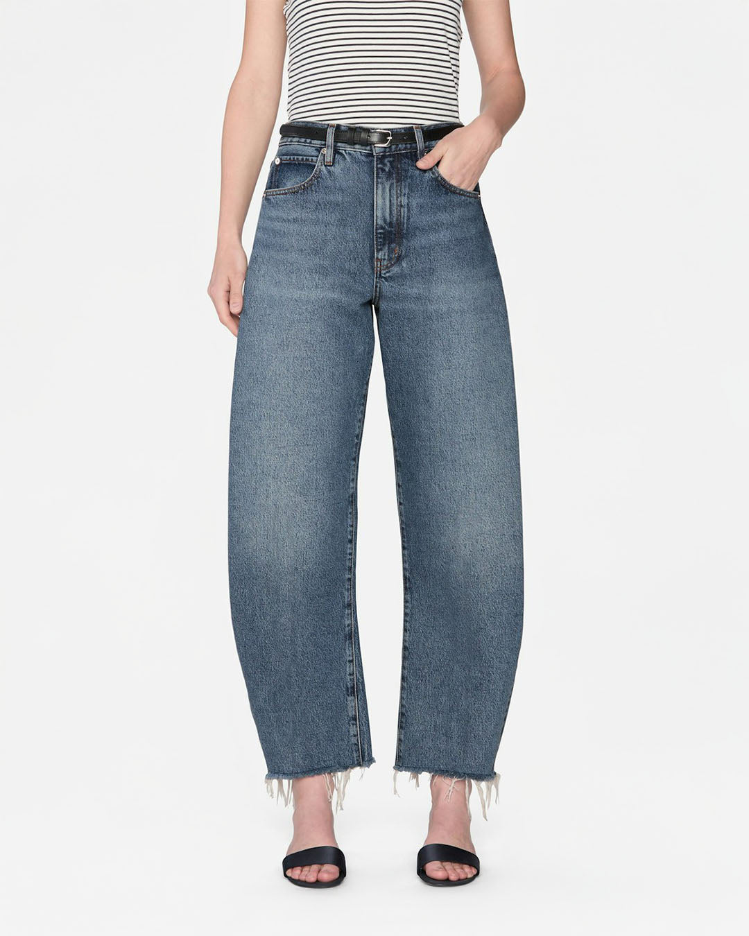 Frame The Bubble Crop