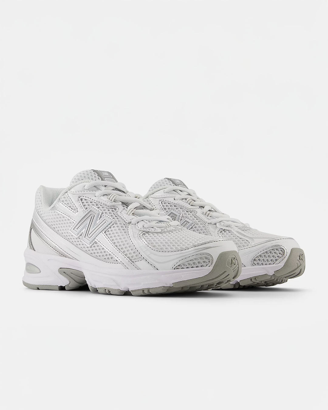 New Balance U740WM2