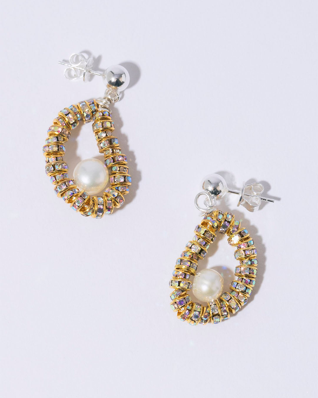 Pearl Octopuss.Y Tiny Oysters