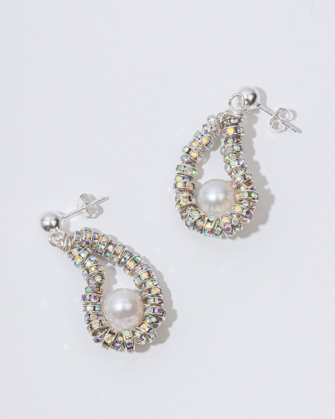 Pearl Octopuss.Y Tiny Oysters