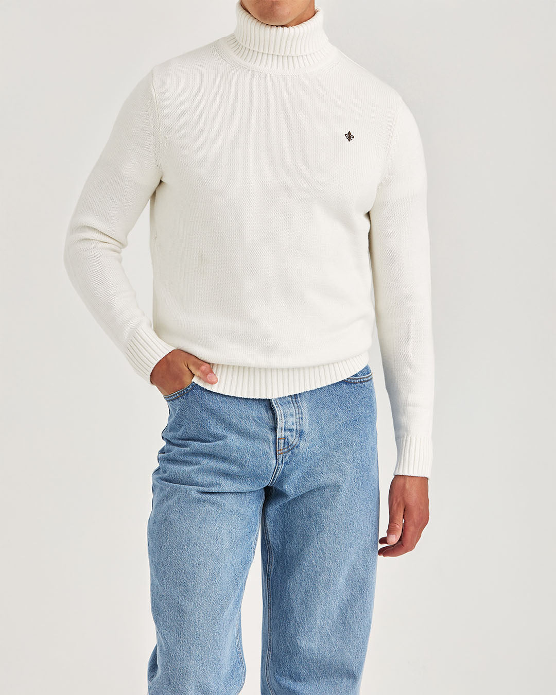Morris Howard Roller Neck