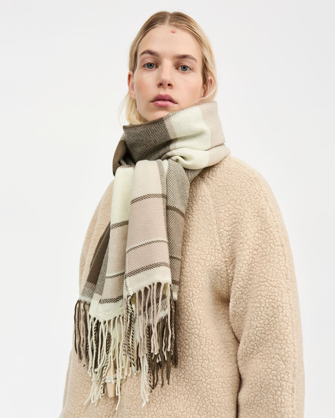 Skall Studio Nelle Scarf