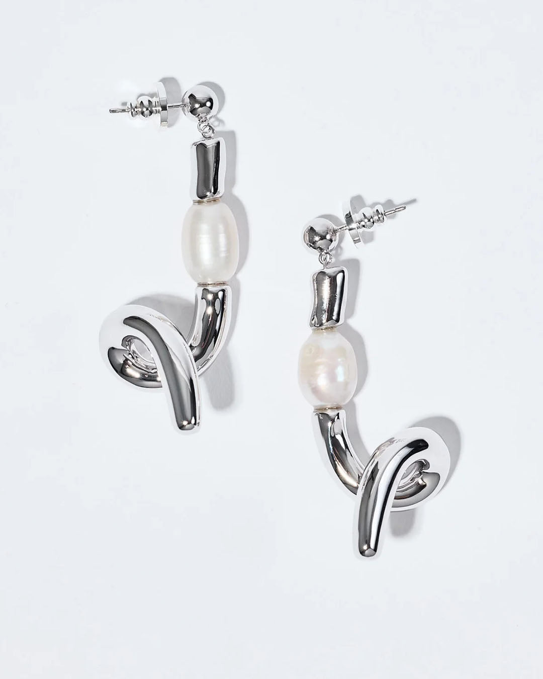 Pearl Octopuss.Y Belle Earrings