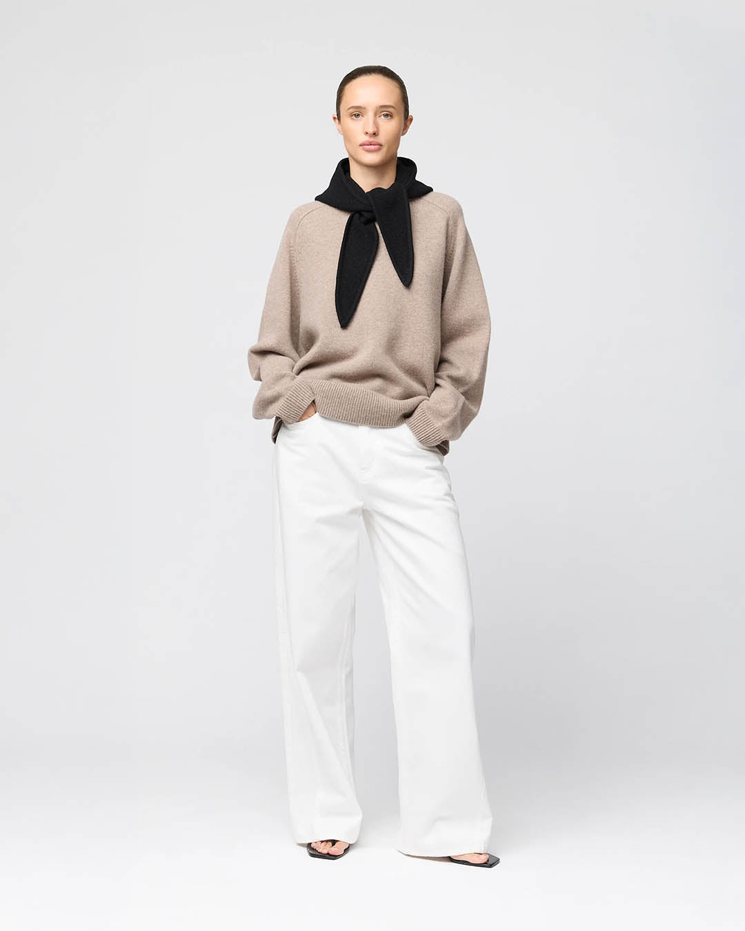 FWSS Tie Up Knitted Hood