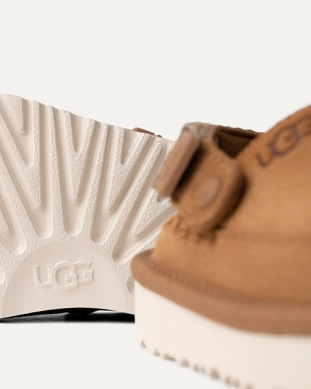 UGG Kids Goldenstar Clog