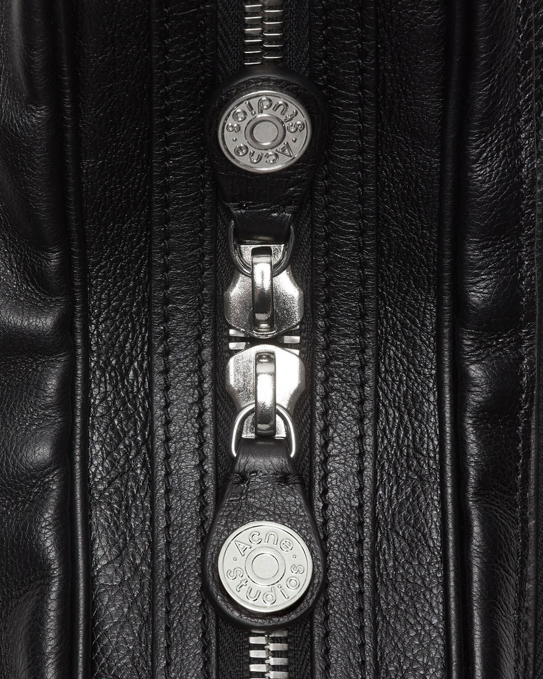 Acne Studios Camero Camera