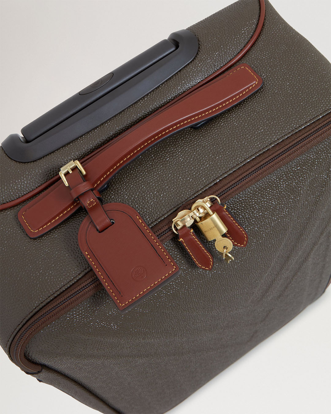 Mulberry Heritage 4 Wheel Suitcase