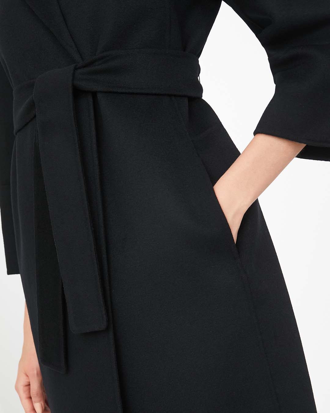 'S Max Mara Arona