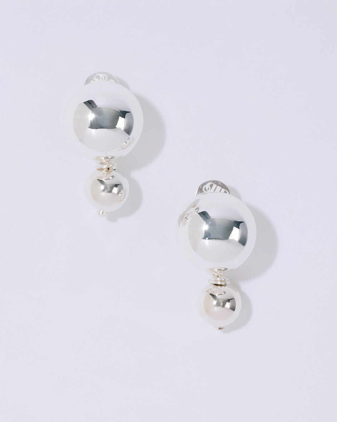 Pearl Octopuss.Y Venus Studs