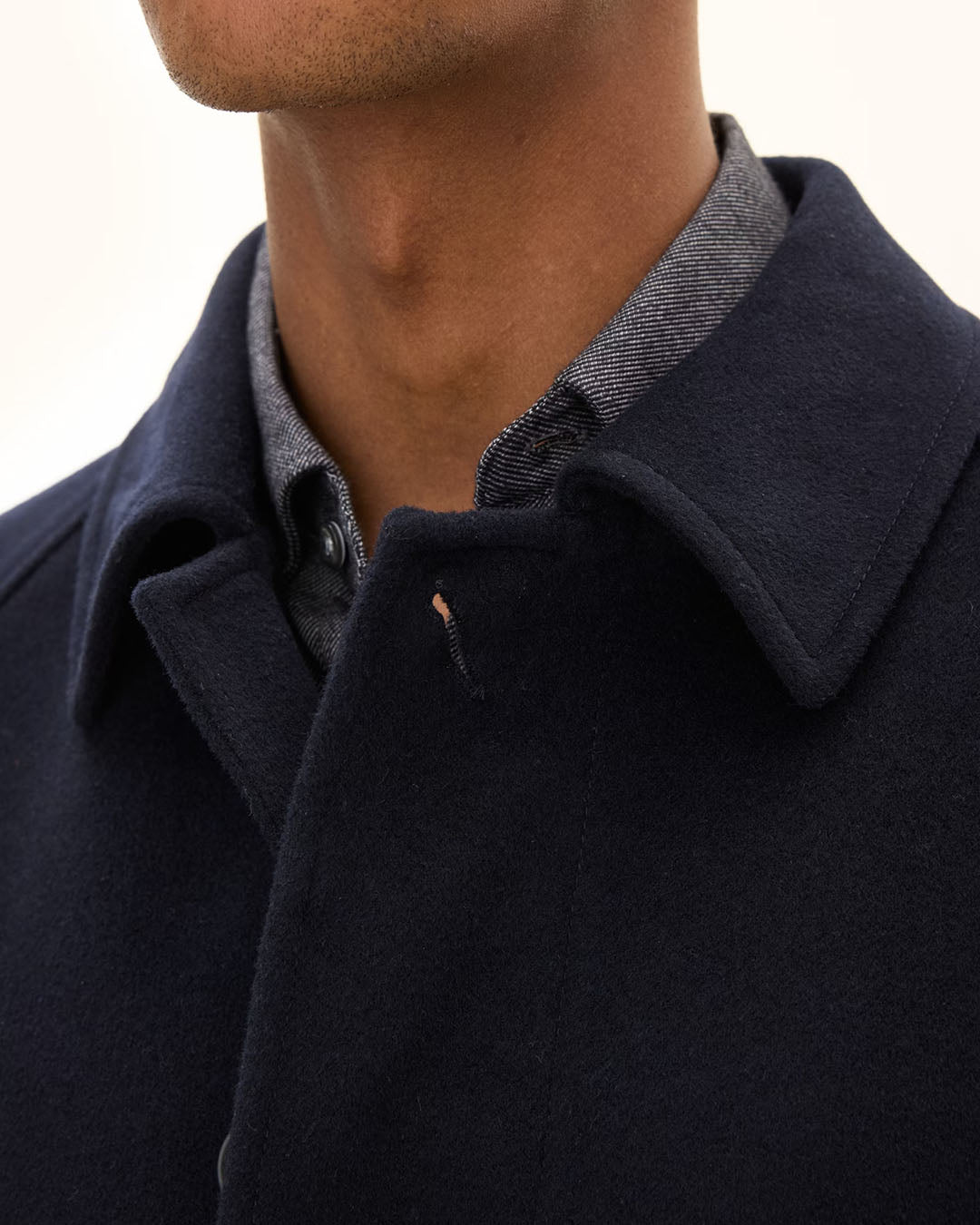 Oscar Jacobson Raglan Coat