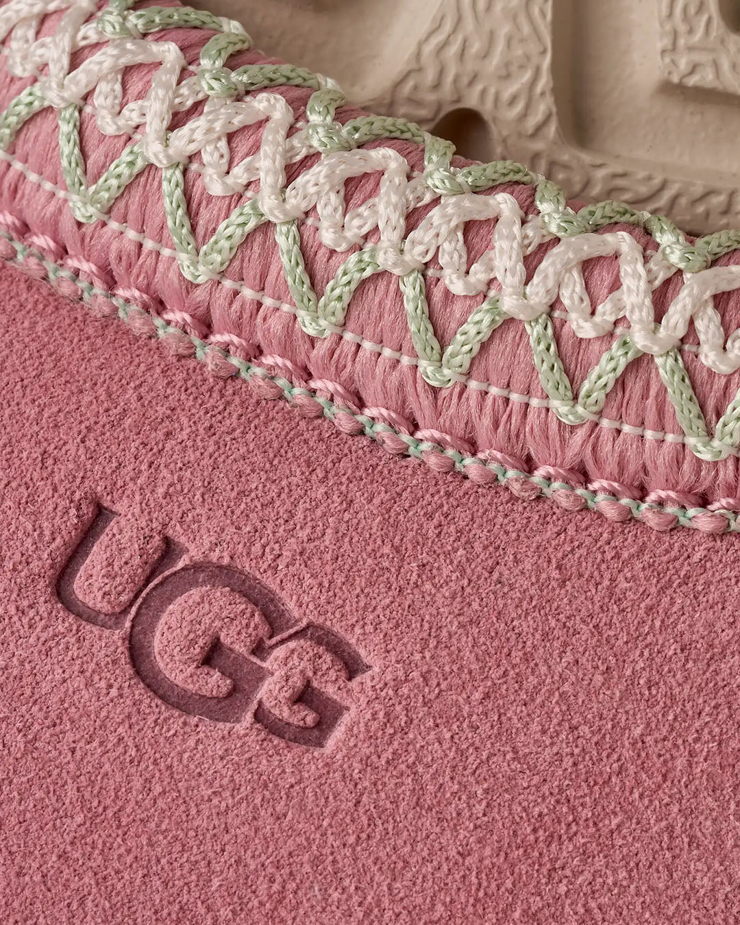 UGG W Tasman II