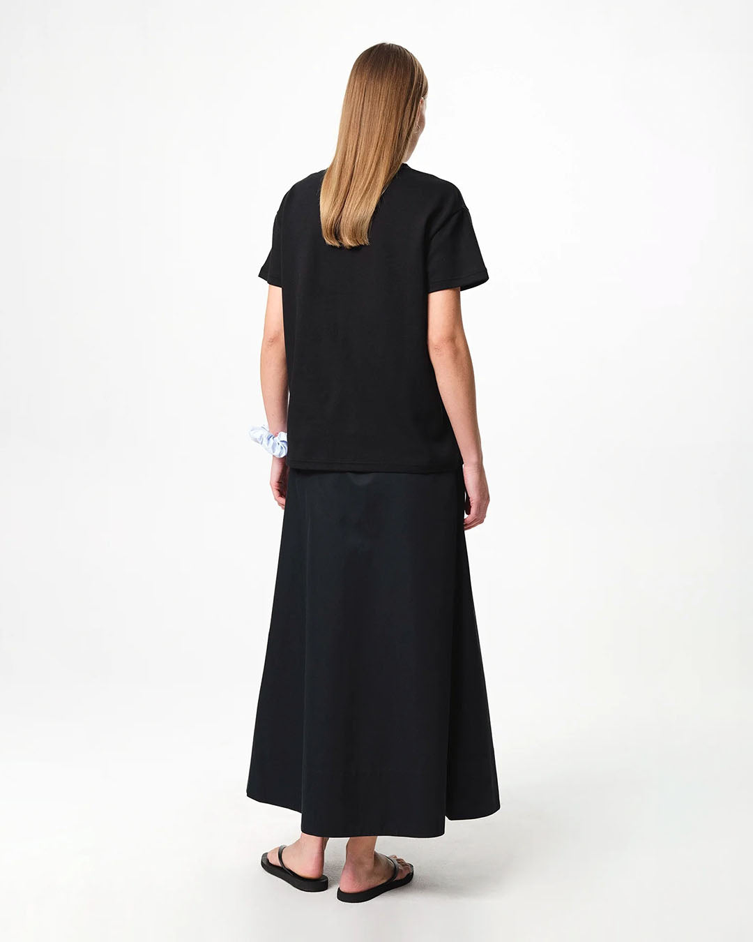 Julie Josephine Alexa Tee