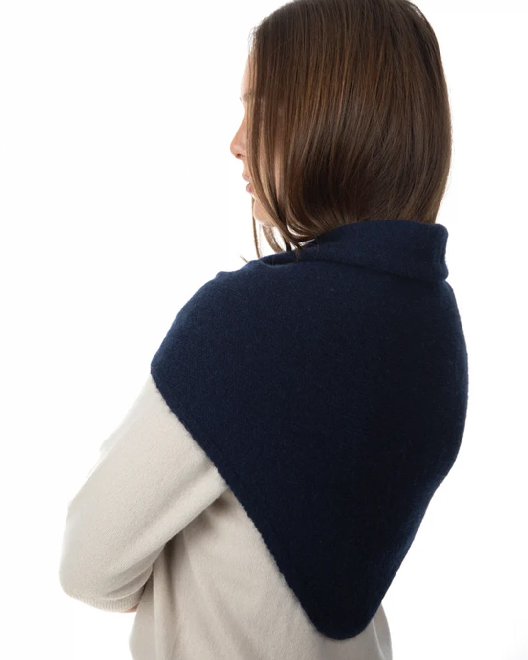 Mawei Triangular Scarf