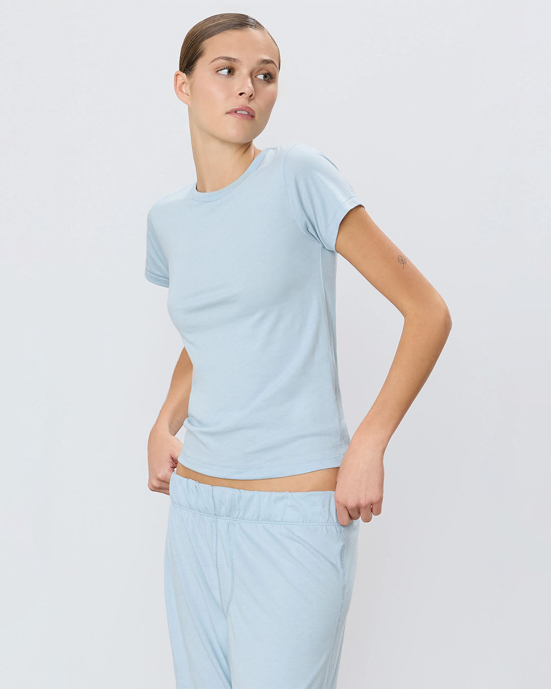 Eterne Fitted Crewneck S/S T-Shirt