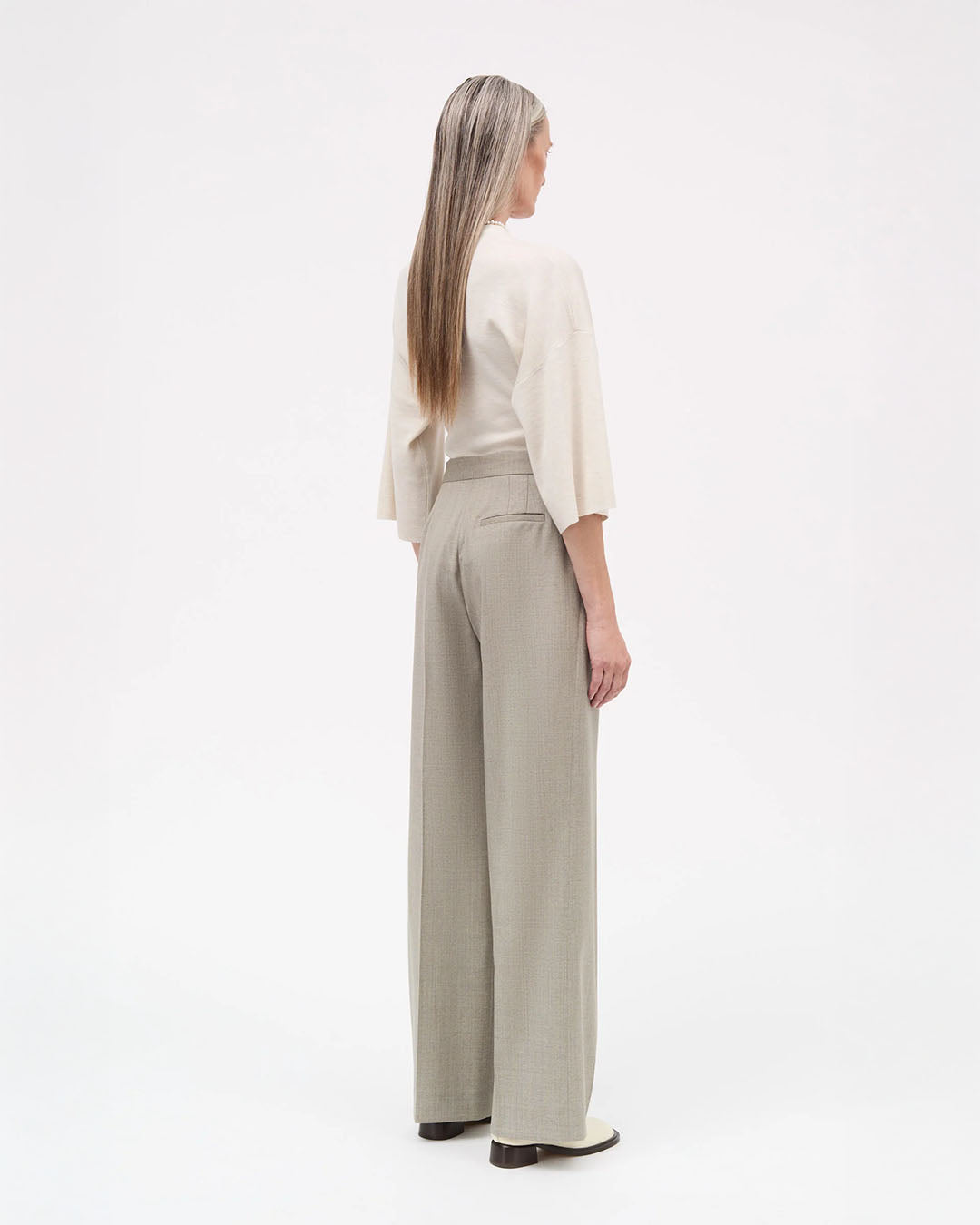 MKDT Petra Light Wool