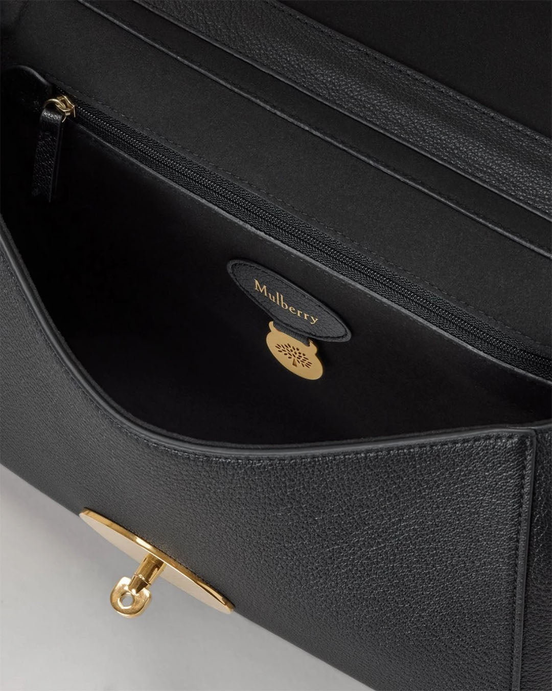 Mulberry Medium Lily Glossy Goat