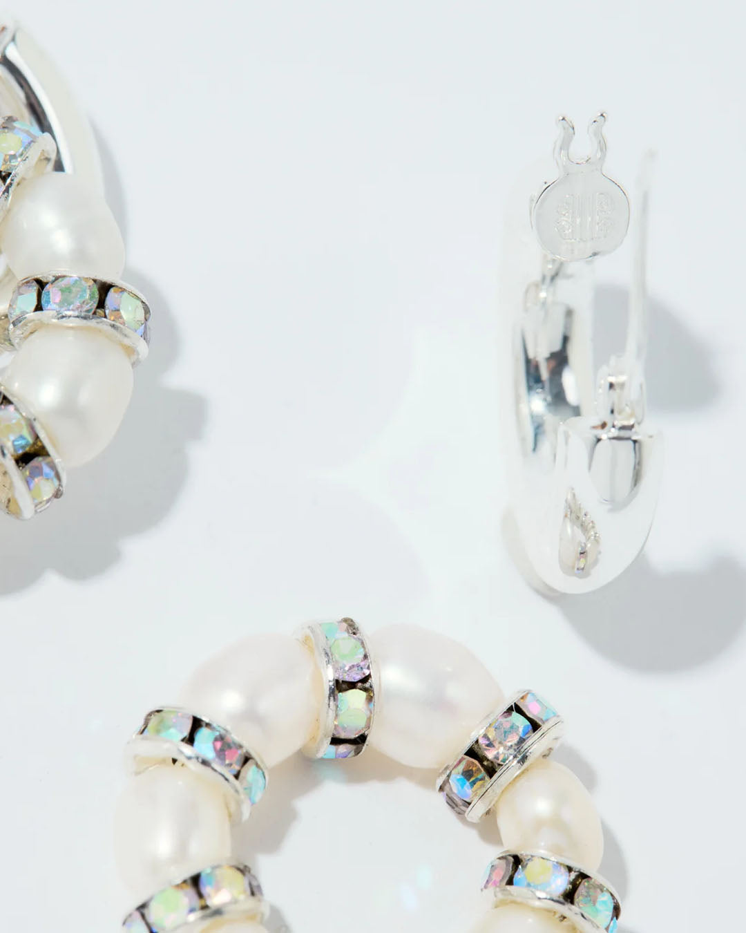 Pearl Octopuss.Y La Perla Créoles