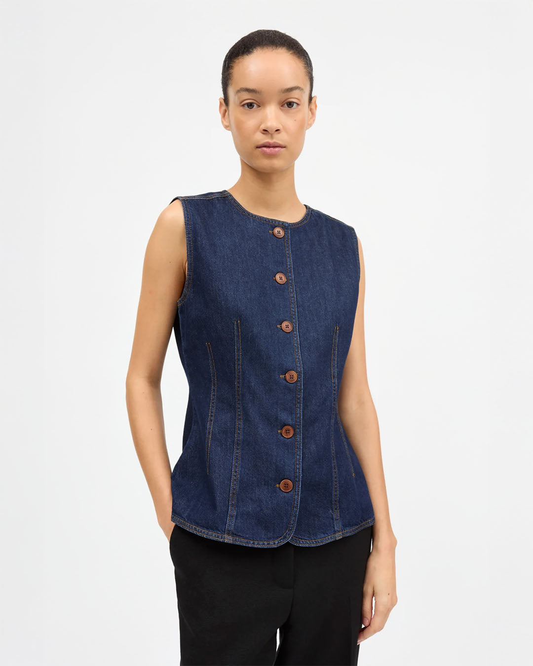 Skall Studio Tammy Vest