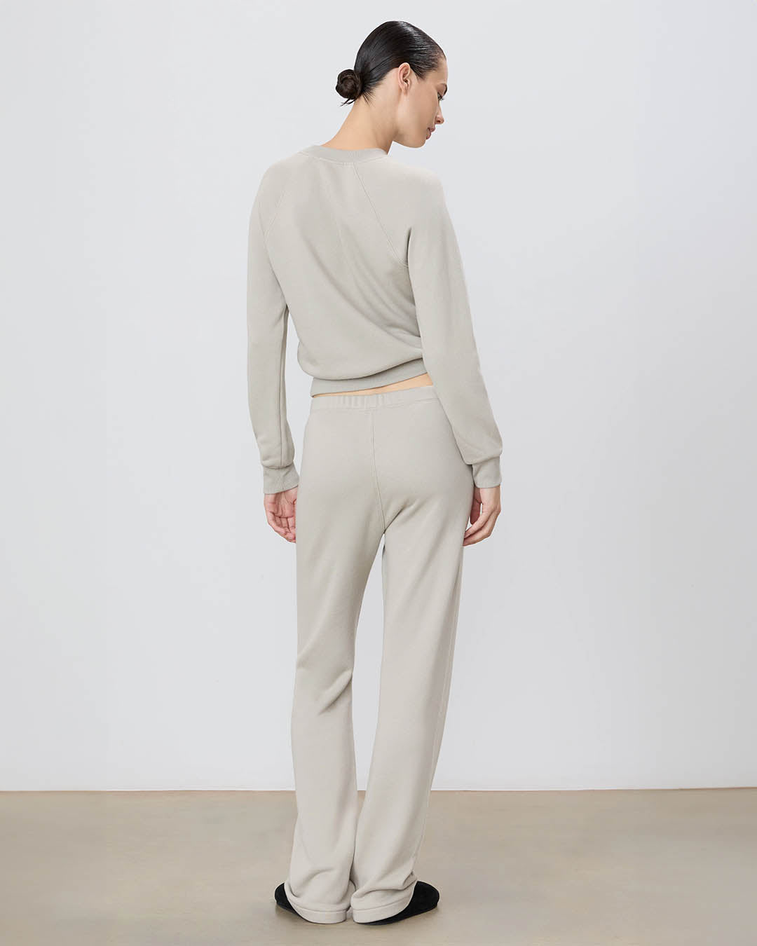 Eterne Straight Leg Sweatpant