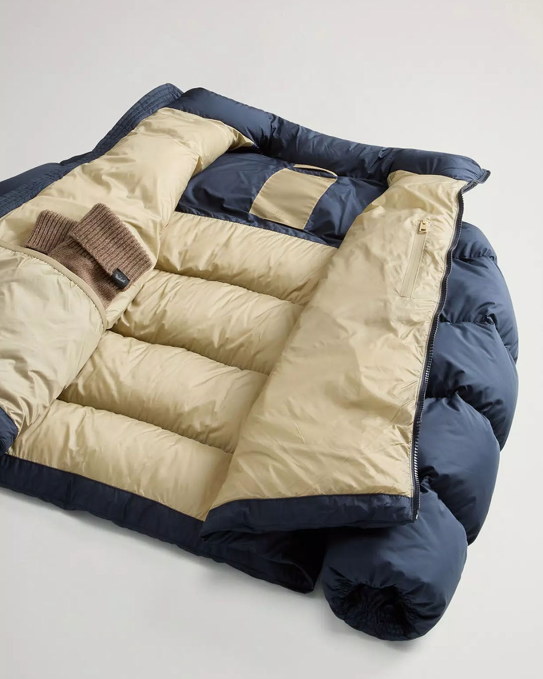 Woolrich Cloud Eagle Jacket
