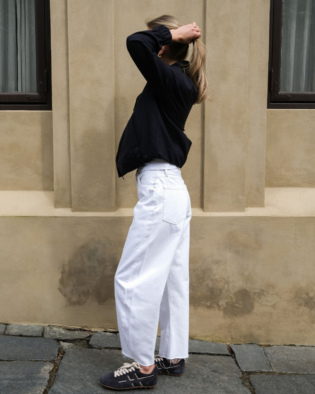 Frame The Bubble Crop