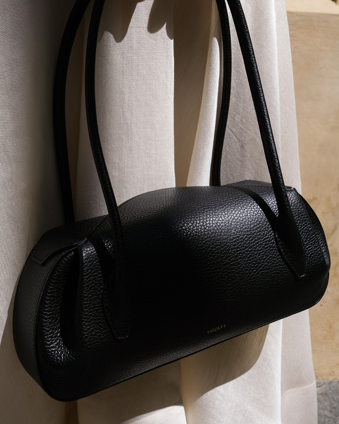Yuzefi Oyster Shoulder Bag