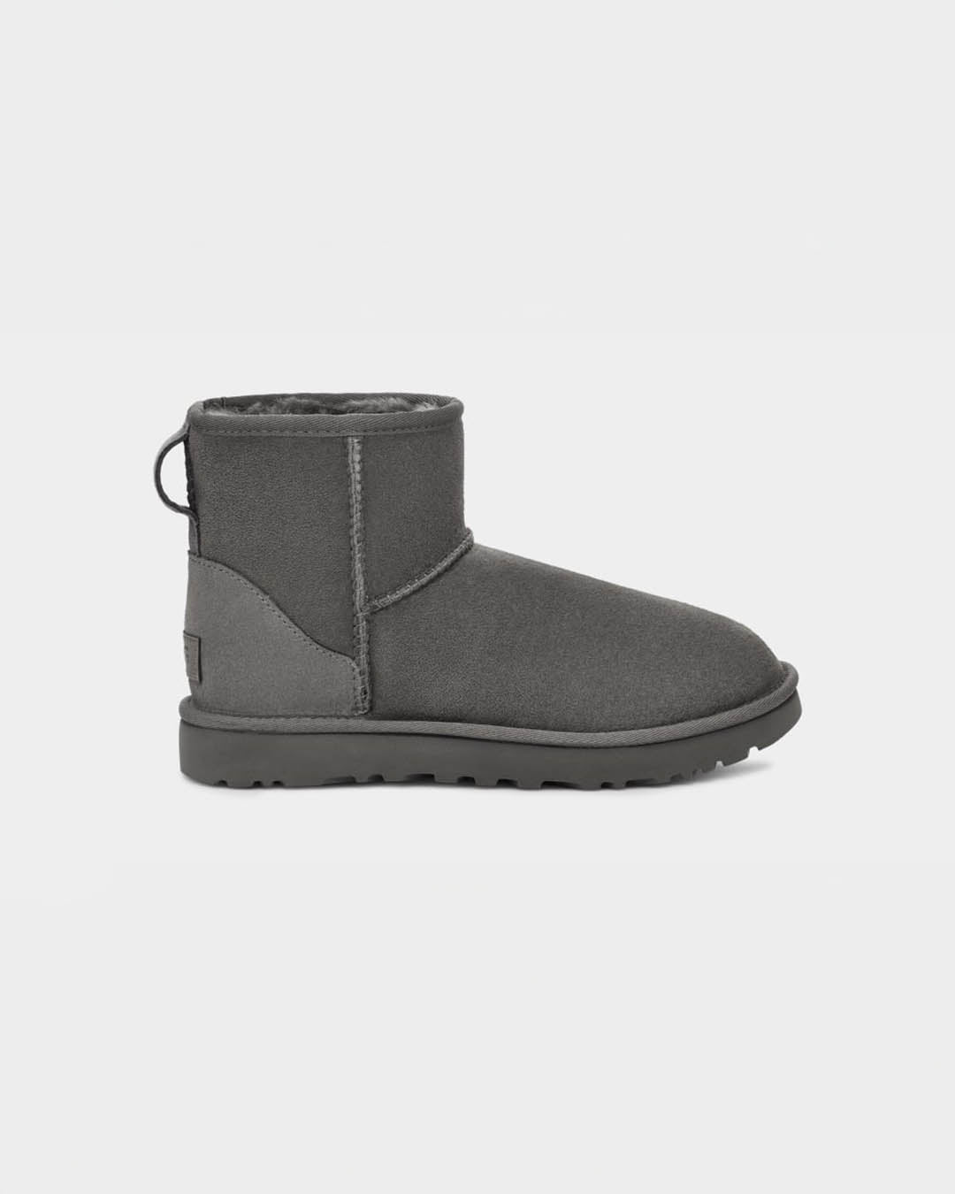 UGG W Classic Mini II