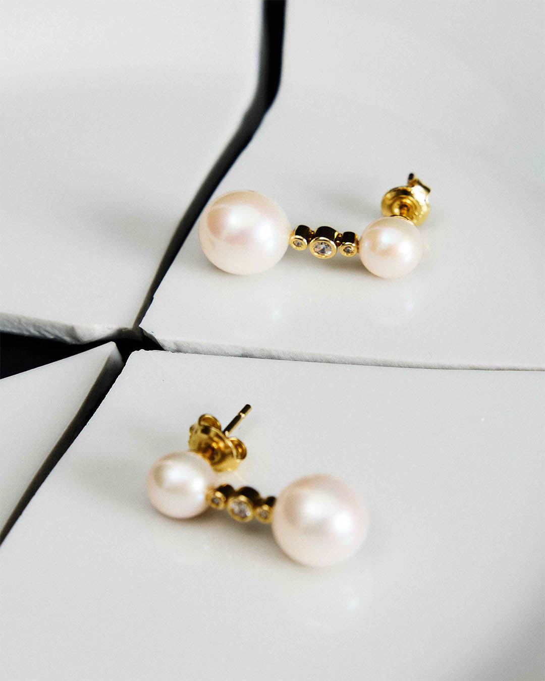 Ragbag Odile Pearl Earrings