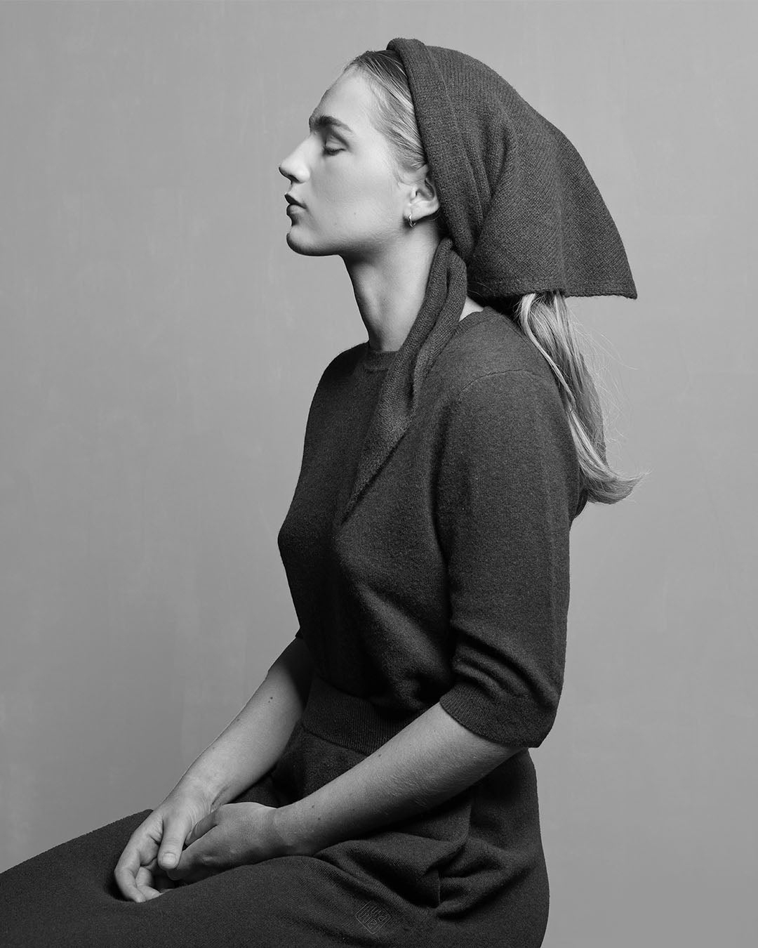Mawei Triangular Scarf