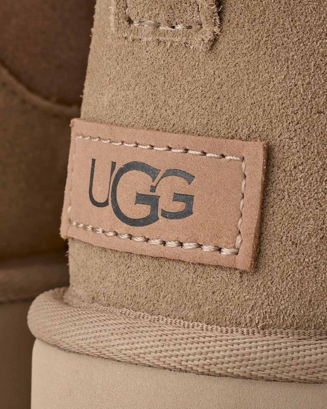 UGG W Classic Ultra Mini