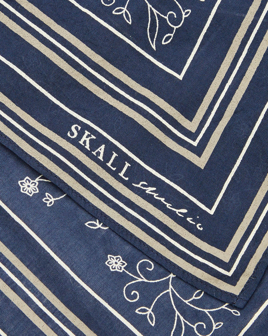 Skall Studio Skall Classic Scarf 55x55