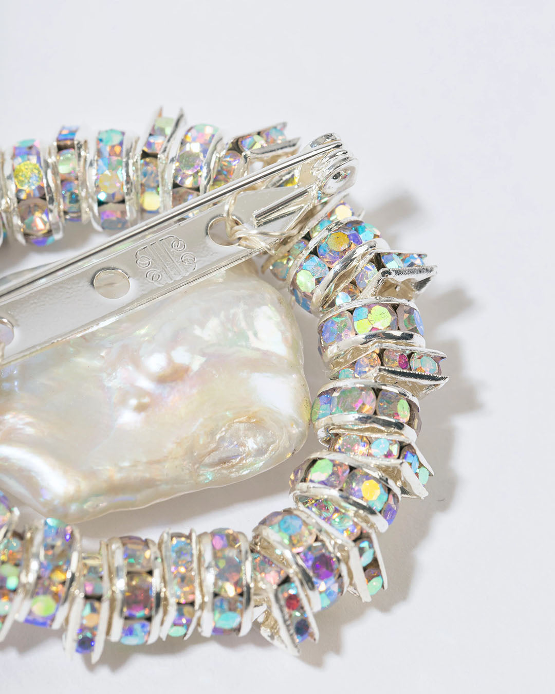 Pearl Octopuss.Y Mini Paris Brooch