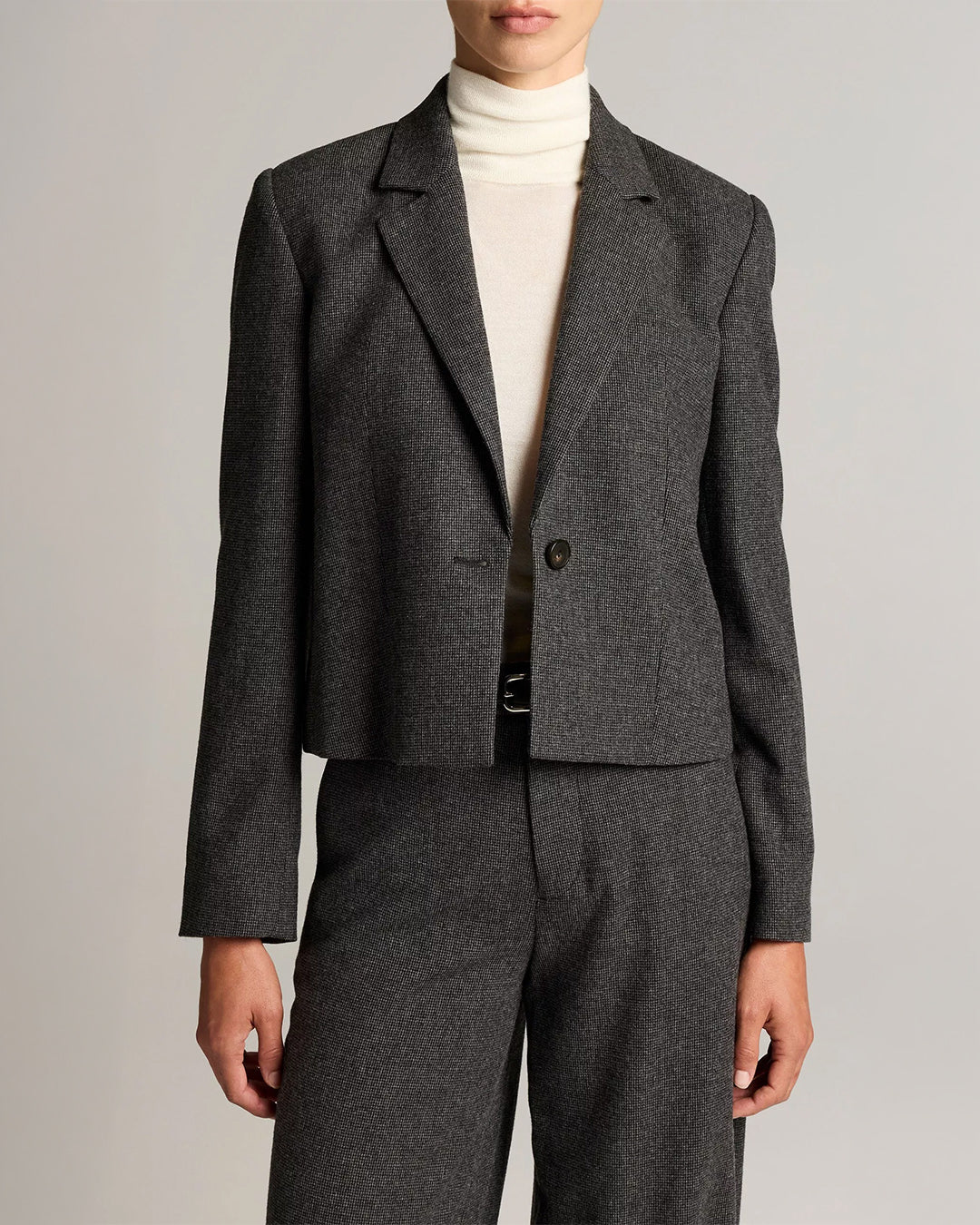 Vince Micro Houndstooth Short Wool Blazer