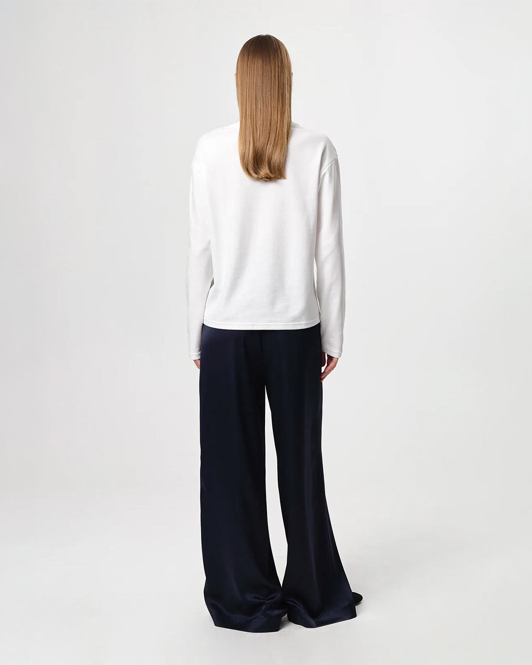 Julie Josephine Annie Longsleeve