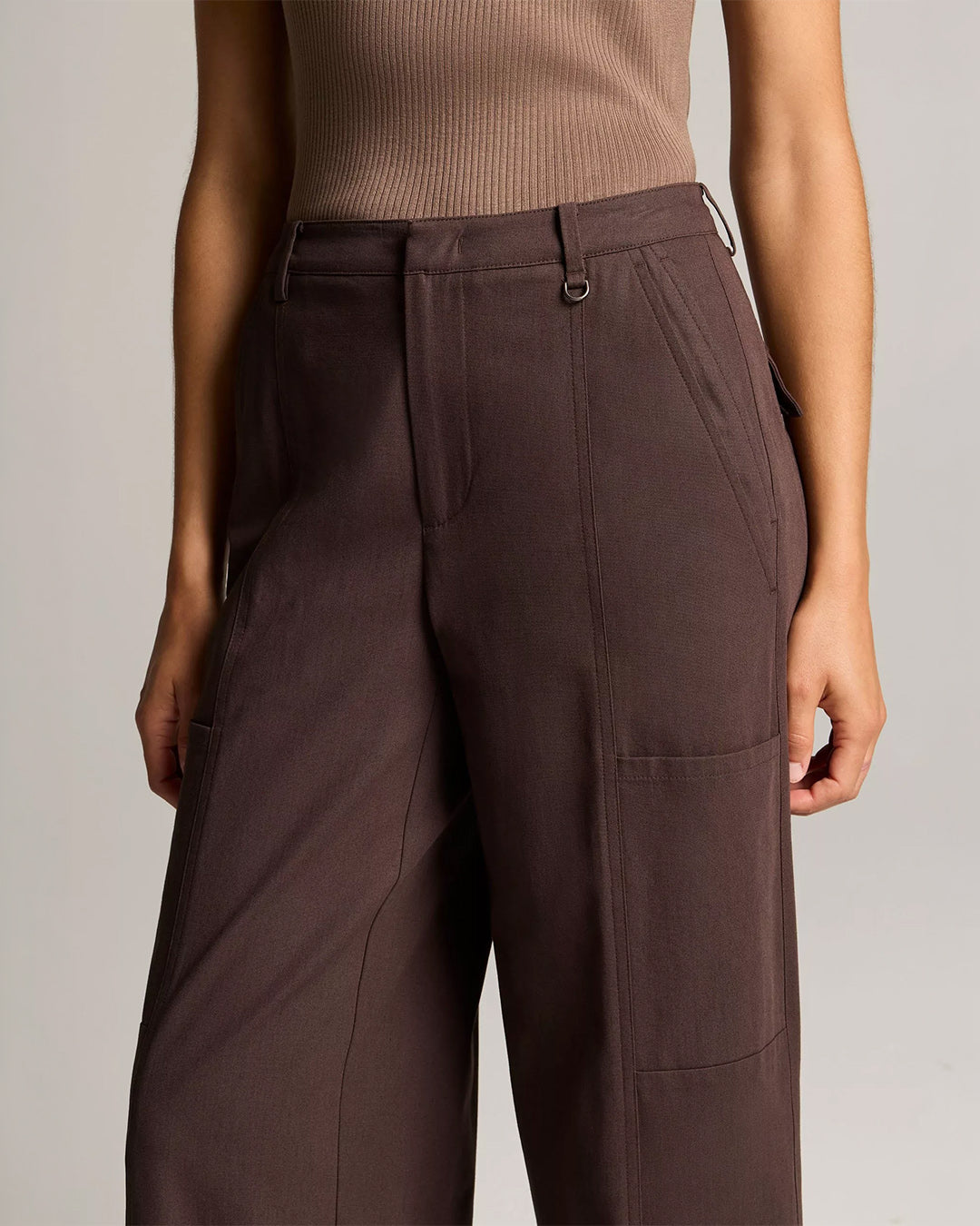 Vince Mid Rise Paneled Pant