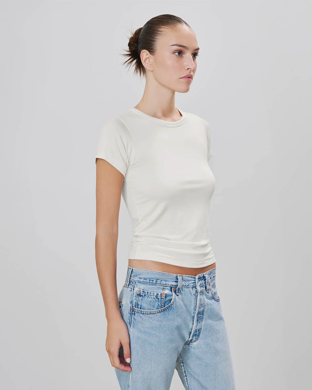 Eterne Fitted Crewneck T-Shirt