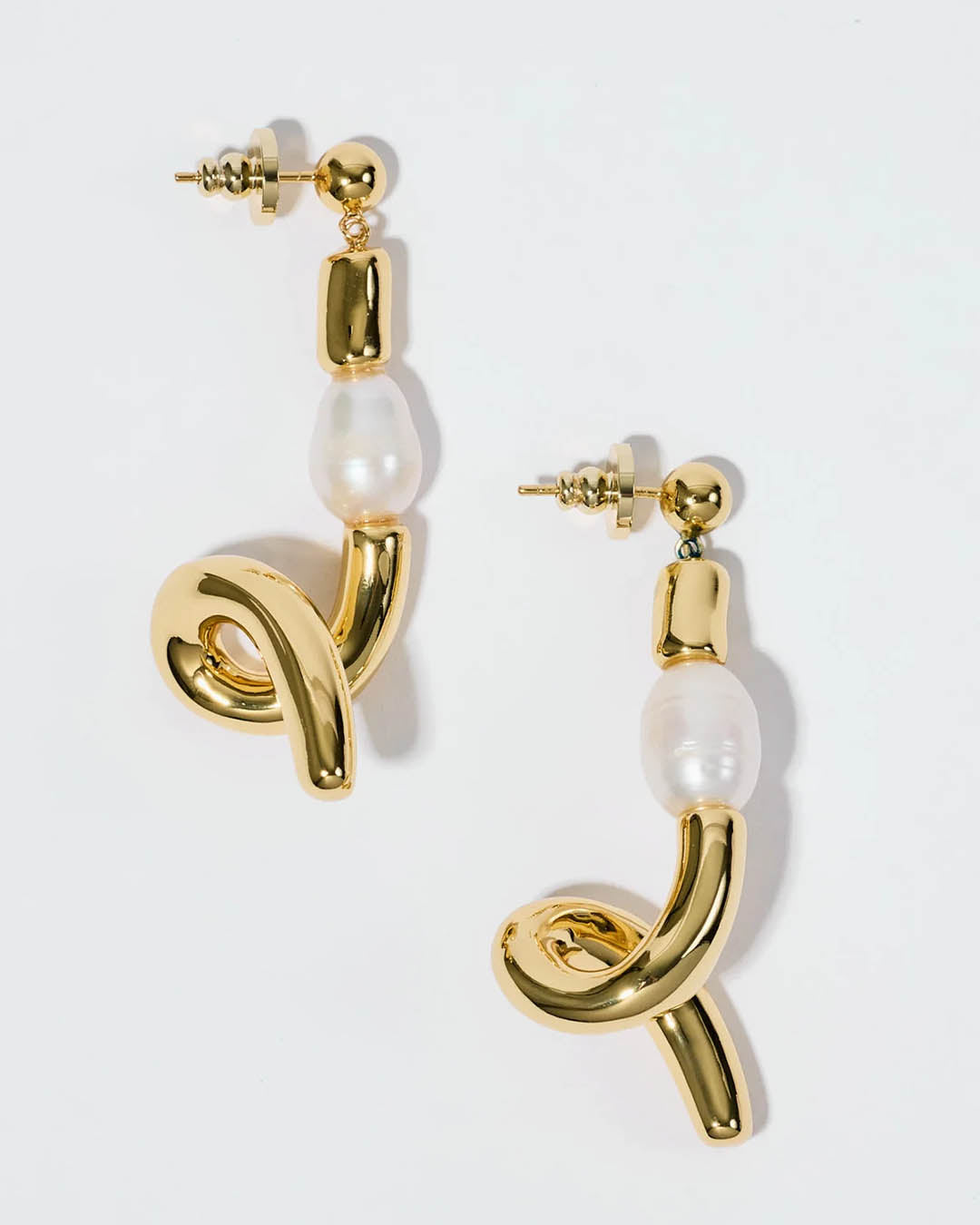 Pearl Octopuss.Y Belle Earrings