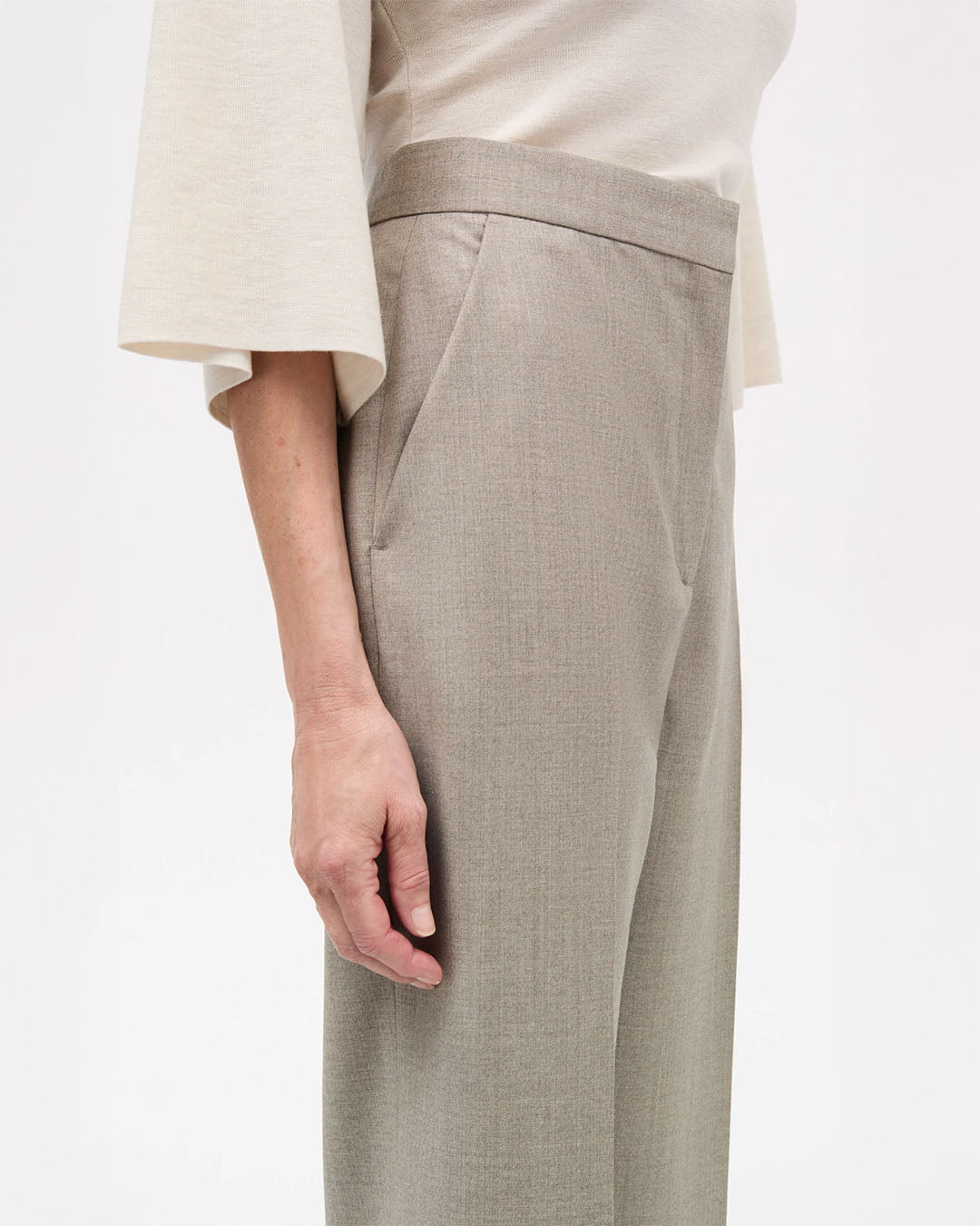 MKDT Petra Light Wool