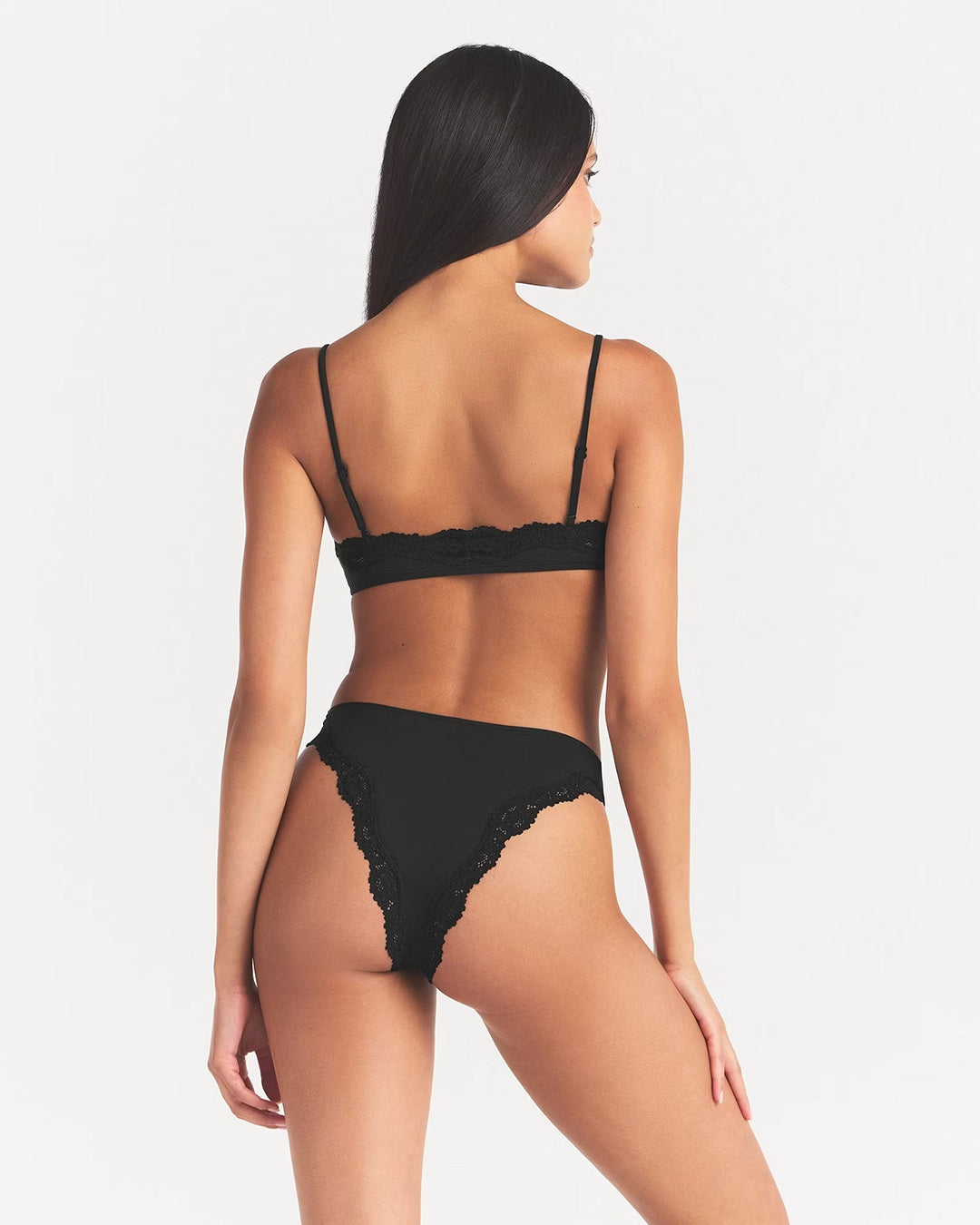 SKIMS Fits Everybody Lace Scoop Bralette