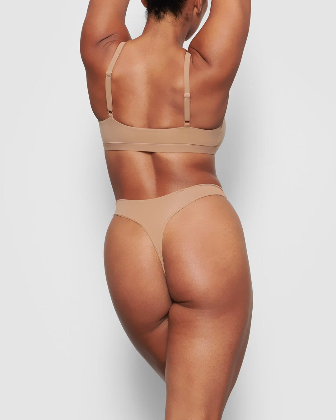 SKIMS Fits Everybody Thong