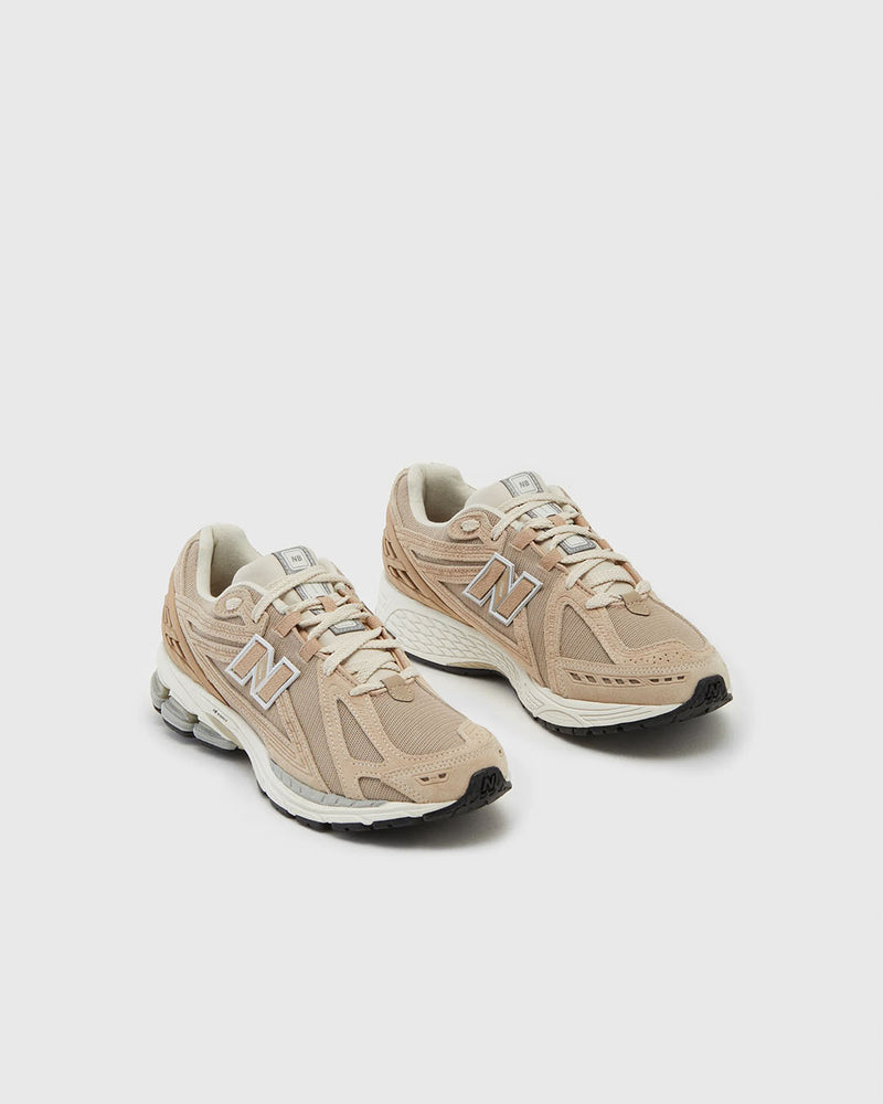 New Balance M1906RW